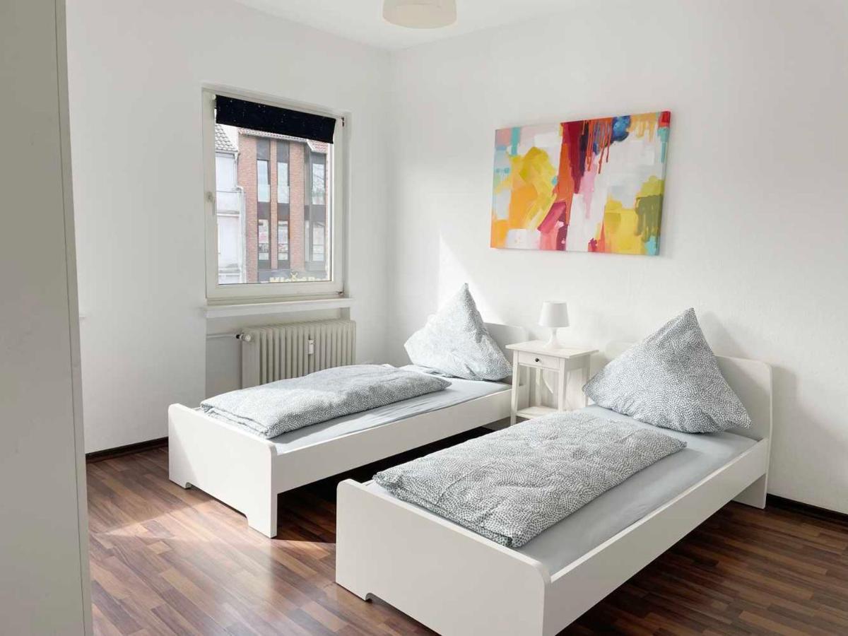 Apartment With 3 Rooms In Huerth Exterior photo